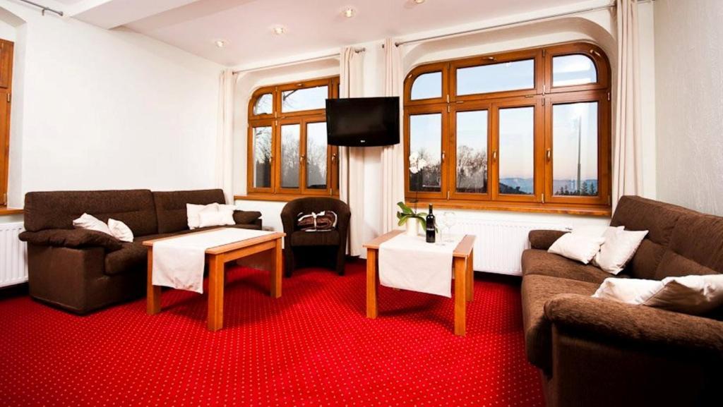 Przystanek Bavaria - Sauny, Parking Oraz Wstep Do Parku Bajek W Cenie! Karpacz Room photo